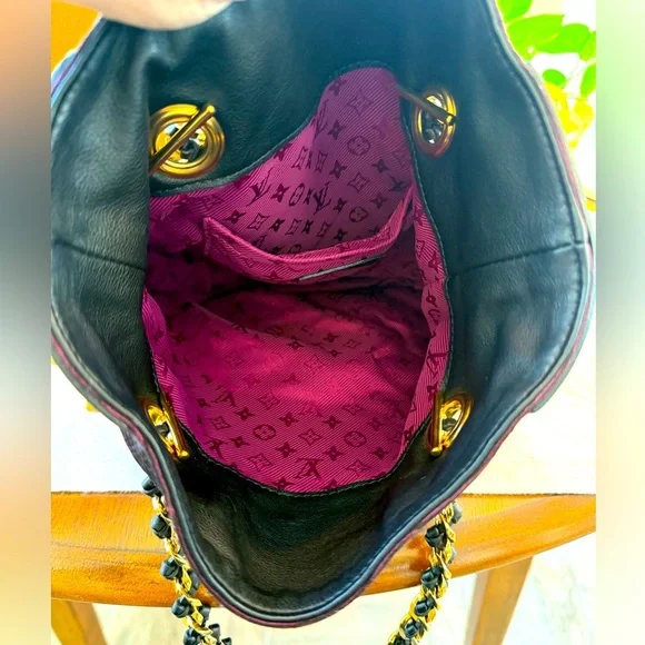 Louis Vuitton RARE Silk Purple Shoulder Bag with Metallic Gold Hardware - Picture 7 of 13